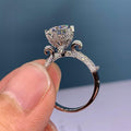 Ring Adjustable opening 2 Carat Pt950 Female Flower Shape Crown Opening Six-paw Ring FHR200